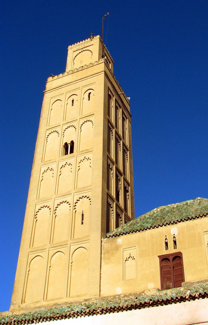 800px-Bab-berdieyinne-minaret.jpg