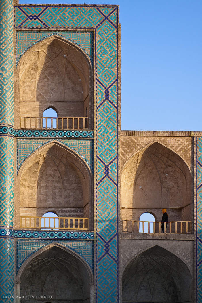 Amir_Chakhmaq_Mosque,_Yazd,_Iran_(14473815222).jpg