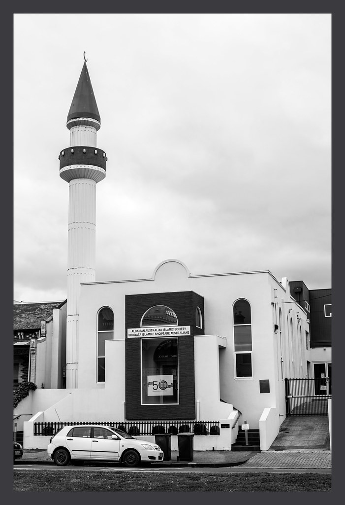Alb Mosque 4.jpg