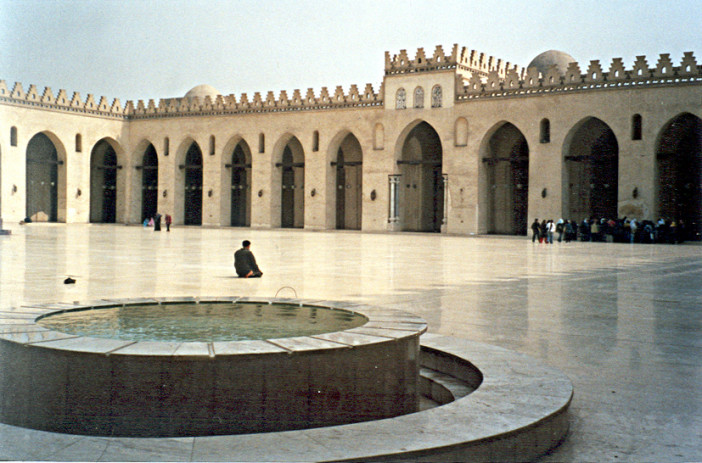 Mosquee_al-akim_le_caire_1.jpg