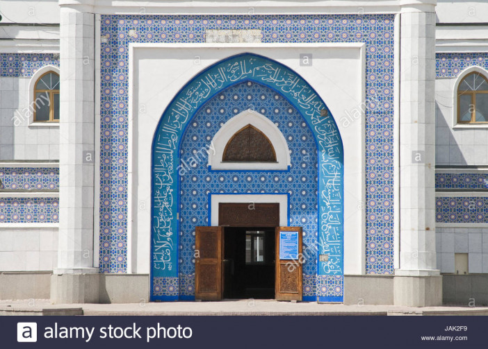 kazakhstanmanjali-mosque-in-atyrau-JAK2F9.jpg