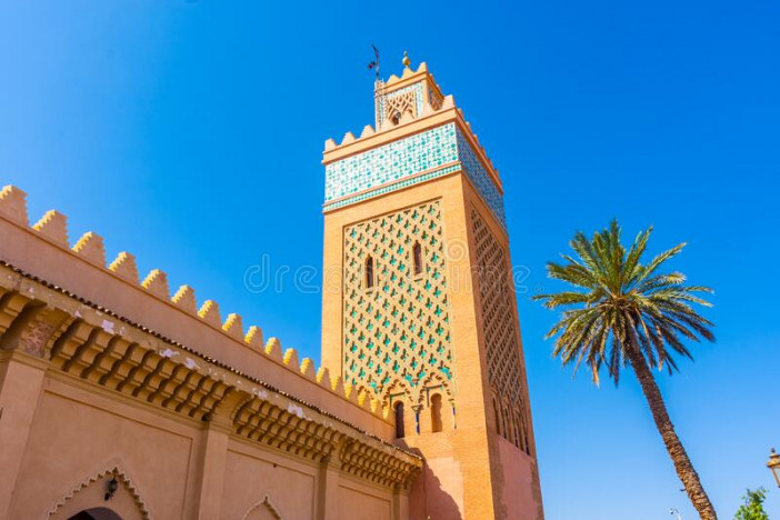 minaret-de-la-mosquée-kasbah-marrakech-maroc-187230534.jpg