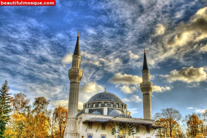 Sehitlik-Mosque-in-Berlin-Germany-1.jpg