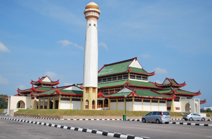110214fb 07 Masjid IIIBangsa RP.JPG
