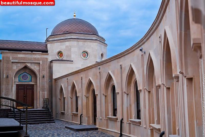 ar-rahma-mosque-in-kiev-ukraine-15.jpg