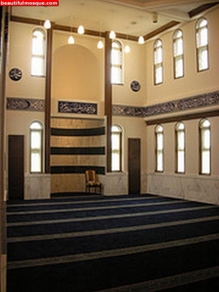 bab-al-islam-mosque-in-gifu-japan-08.jpg