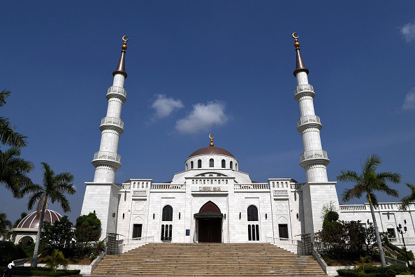 202003asia_cambodia_mosque.jpg