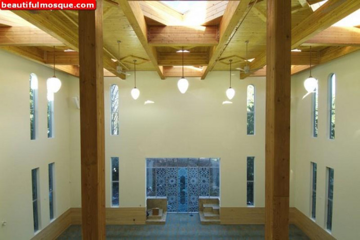 Al-Salaam-Mosque-in-Burnaby-Canada-01.jpg