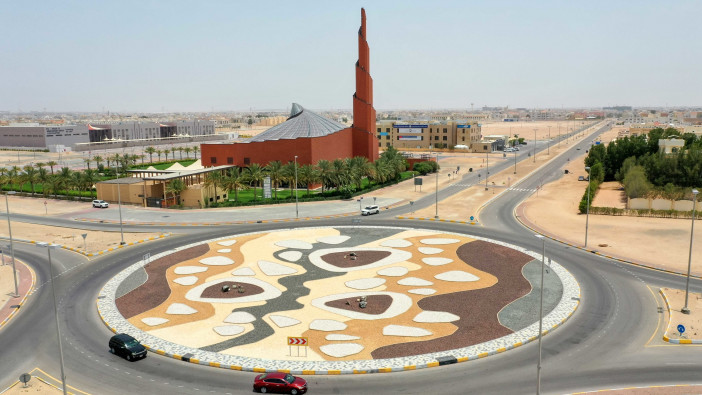 ADM-Roundabout-Sheikha-Fatima-Mosque.jpg