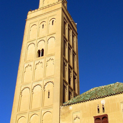 800px-Bab-berdieyinne-minaret.jpg