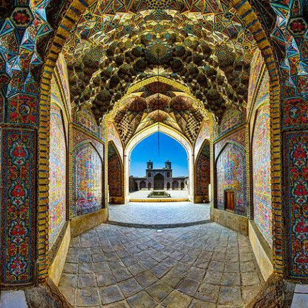 nasir-al-mulk-mosque-shiraz-iran.jpg