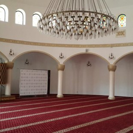 al-rahma-mosque.jpg