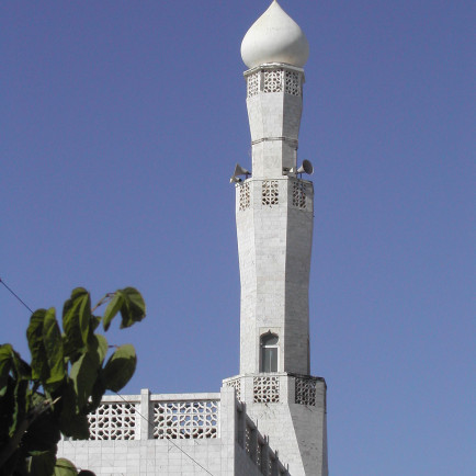1200px-Noor-al-islam.jpg