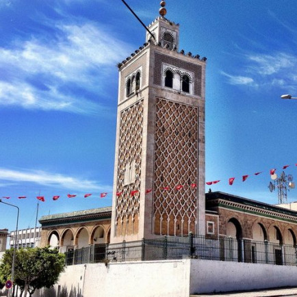 Mosquée-de-la-Kasbah-de-Tunis1.-800x500.jpg