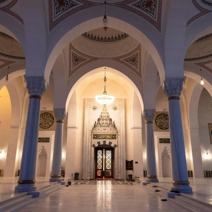 AR_1205_Sharjah_Mosque-38.jpg