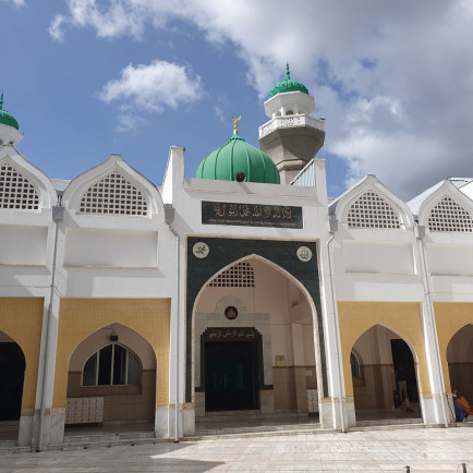 958-jamia-mosque.jpg