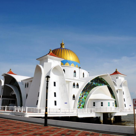 Masjid Selat Melaka 7.JPG