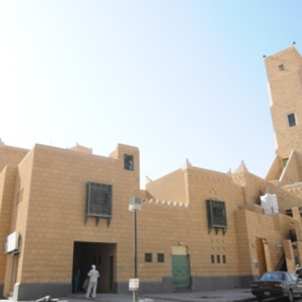 مسجد الملك عبدالعزيز.JPG
