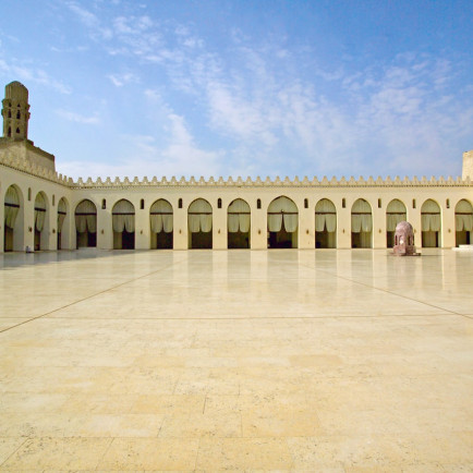 db6a3_El_Hakim_Mosque.jpg
