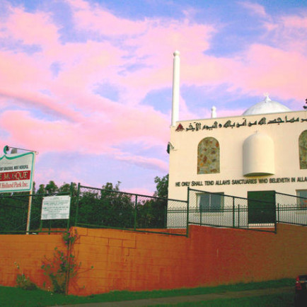 the-mosque-next-door_002.jpg