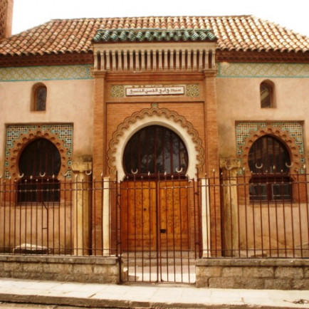 Entrée_de_La_mosquée_de_Sidi_Bellahsen.jfif