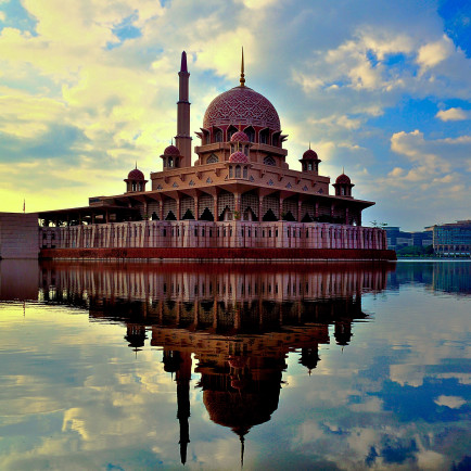 Putrajaya Mosque 1.jpg